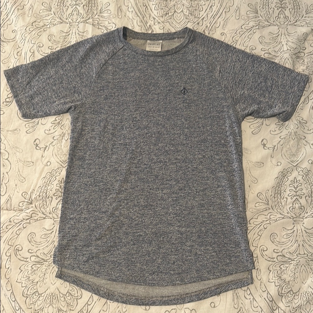 Gray Crew Neck Short Sleeve Tee Minimalist Design
